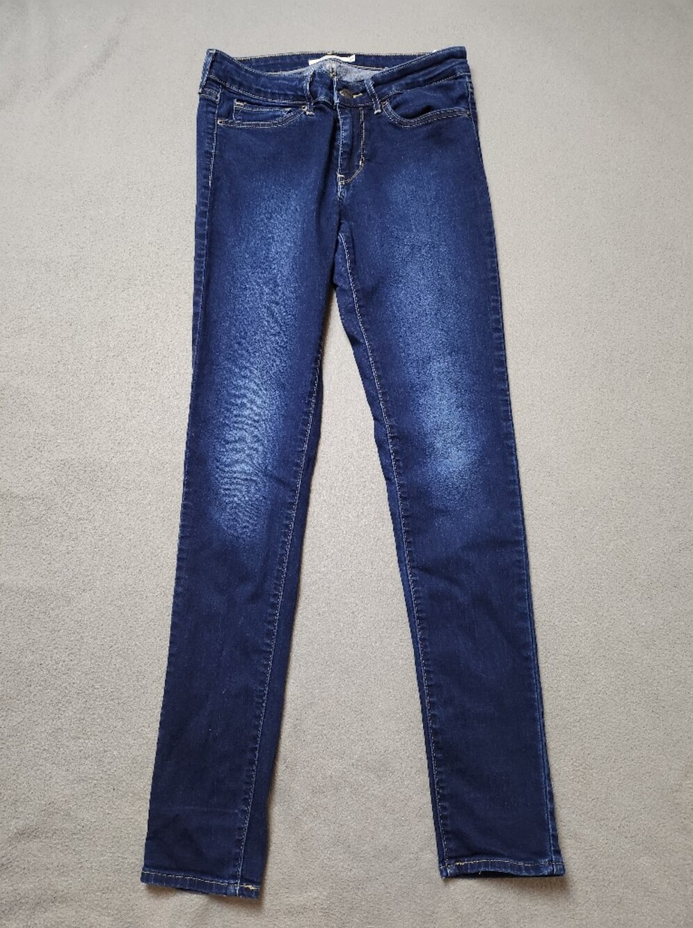 Levi’s 711 Skinny Jeans Women’s Size 27 Dark Wash Mid Rise Stretch Denim